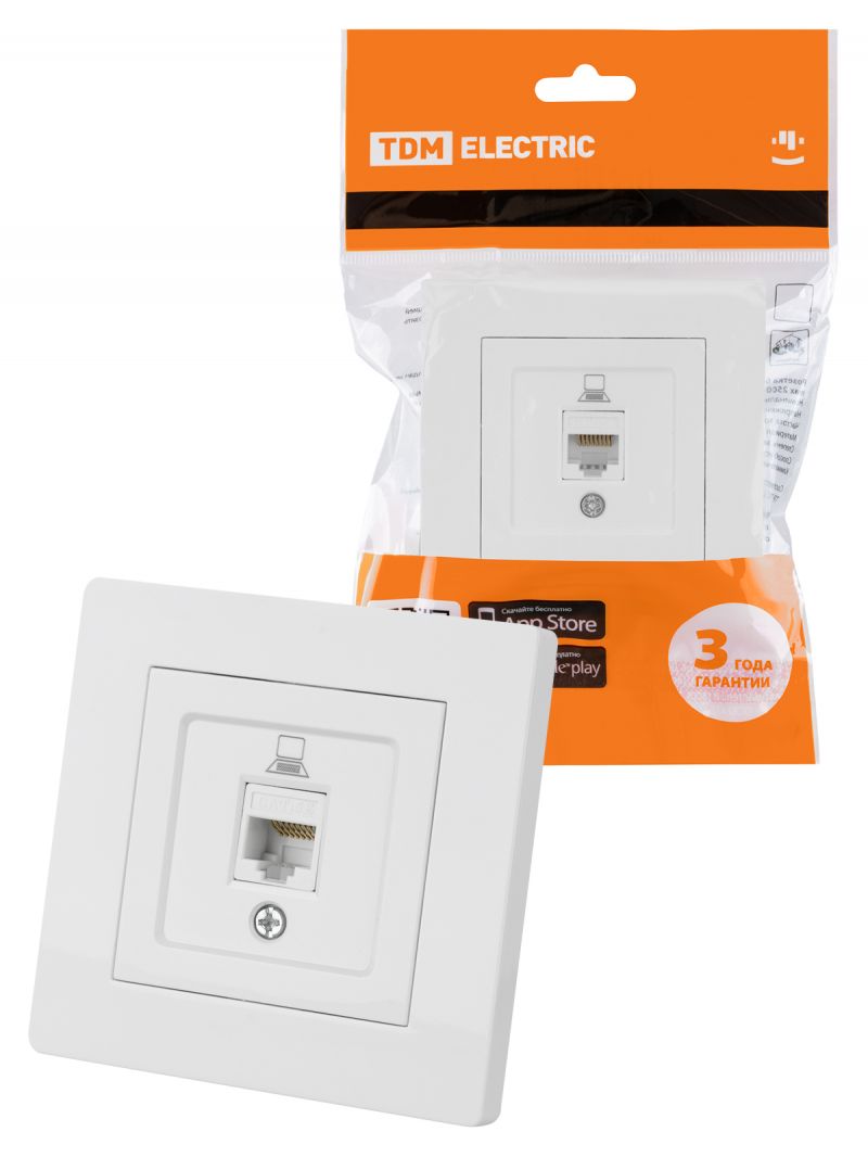 Розетка компьютерная RJ45 белая 